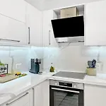 The Encino - Luxury Seaside * Larnaca