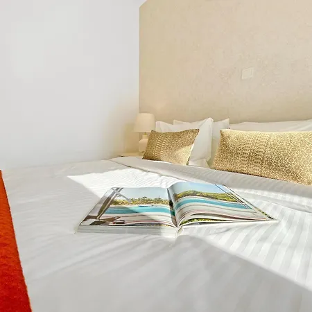 The Encino - Luxury Seaside * Larnaca