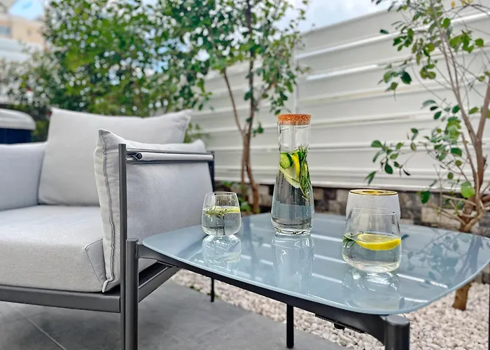 The Encino - Luxury Seaside Larnaca